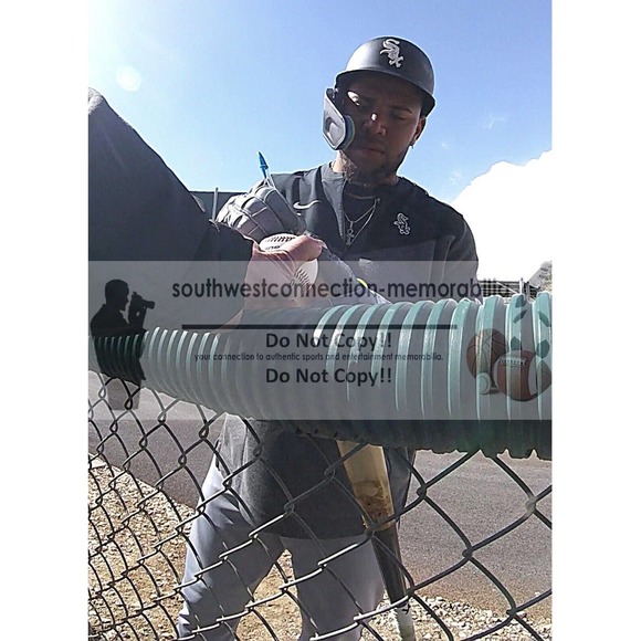 Yoan Moncada Autographed Baseball Chicago White Sox Proof Photo COA Authentic - Picture 2 of 7